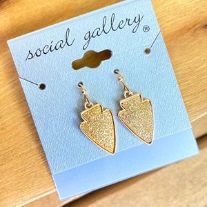 Arrowhead Earrings by Social Gallery Gold‎ Tone Dangle NEW